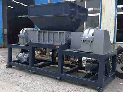 薄鐵皮撕碎機(jī)